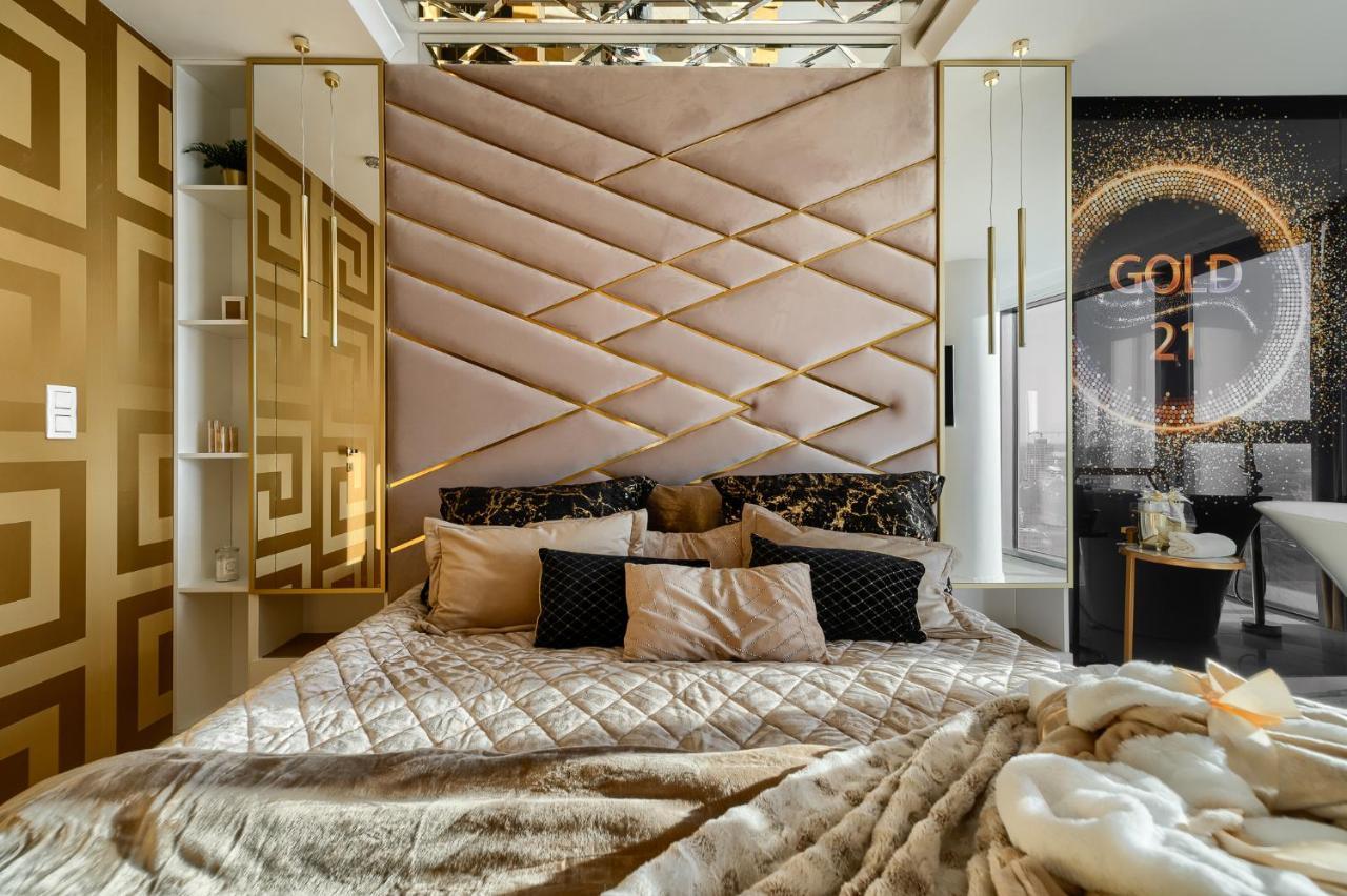 Hanza Tower Gold ชเตชชิน ภายนอก รูปภาพ