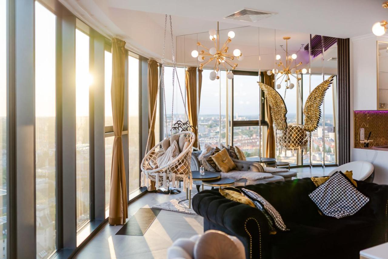 Hanza Tower Gold ชเตชชิน ภายนอก รูปภาพ